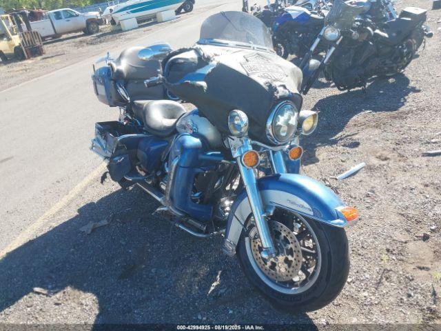  Salvage Harley-Davidson Flhtcui