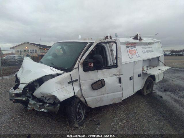  Salvage Ford E-350