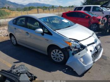  Salvage Toyota Prius