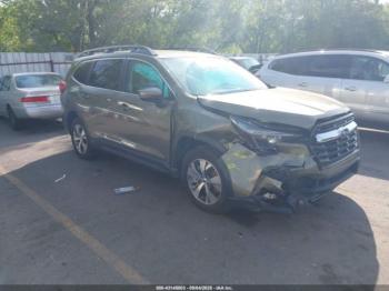 Salvage Subaru Ascent