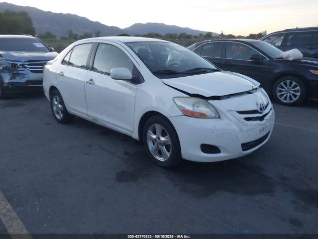  Salvage Toyota Yaris