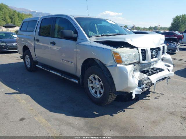  Salvage Nissan Titan