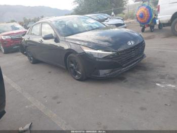  Salvage Hyundai ELANTRA