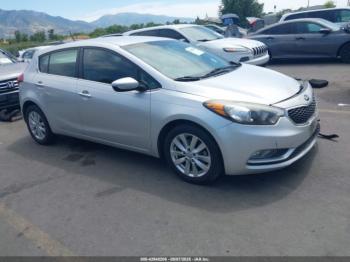  Salvage Kia Forte