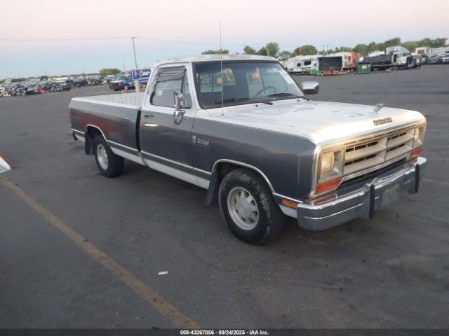  Salvage Dodge D-series