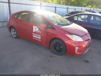  Salvage Toyota Prius