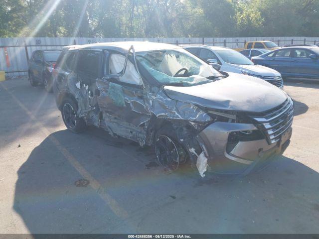  Salvage Nissan Rogue