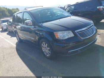  Salvage Chrysler Town & Country
