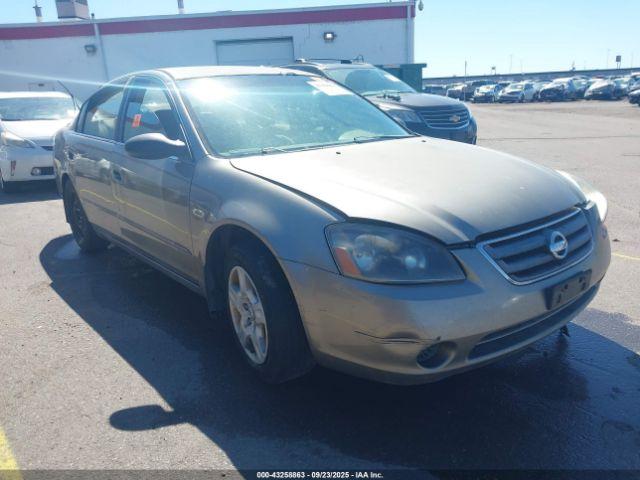  Salvage Nissan Altima