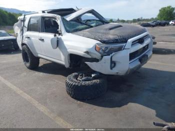  Salvage Toyota 4Runner