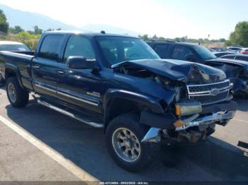  Salvage Chevrolet Silverado 2500
