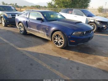  Salvage Ford Mustang