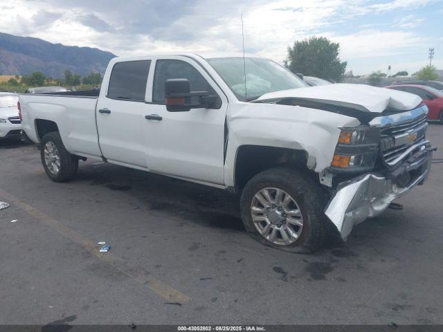  Salvage Chevrolet Silverado 2500