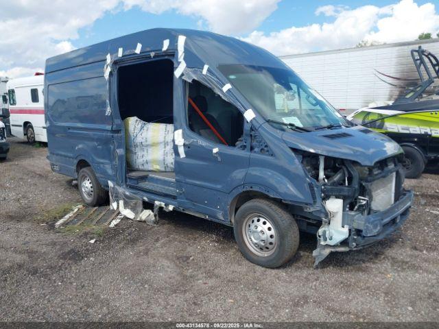  Salvage Ford Transit