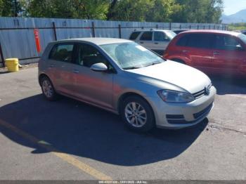  Salvage Volkswagen Golf