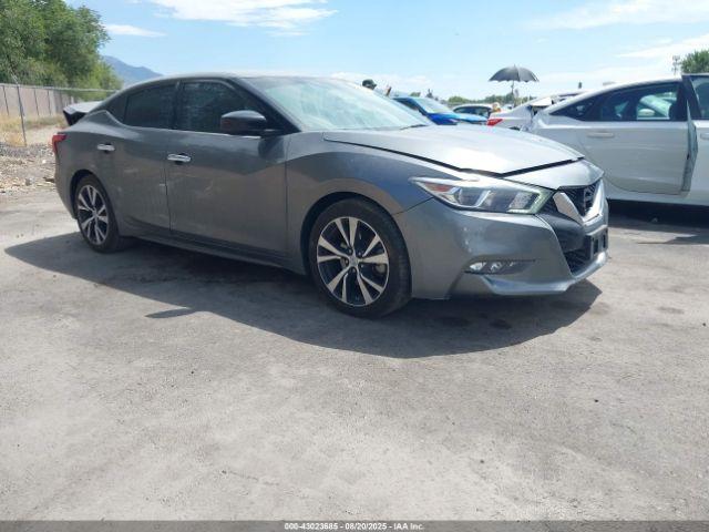  Salvage Nissan Maxima