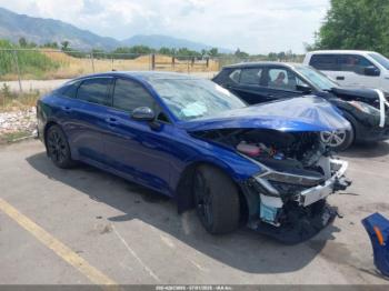  Salvage Kia K5