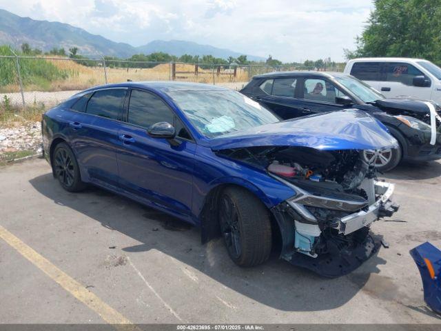  Salvage Kia K5
