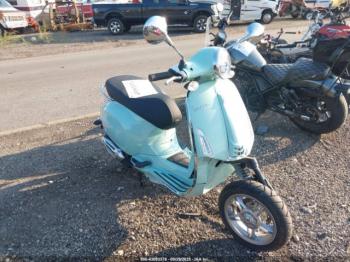  Salvage Vespa Primavera Sprint
