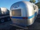 Airstream Sovereign Image 8