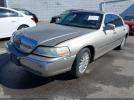 Lincoln Towncar Signature Image 11