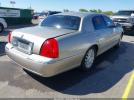 Lincoln Towncar Signature Image 10