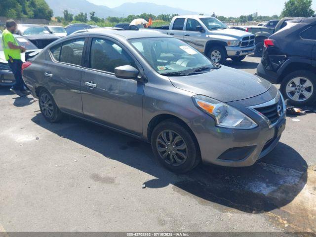  Salvage Nissan Versa