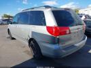 Toyota Sienna Le Image 12
