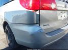 Toyota Sienna Le Image 6