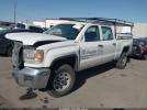 GMC Sierra 2500 Image 12