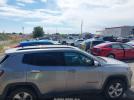 Jeep Compass Latitude 4x4 Image 2