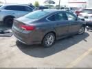 Chrysler 200 Limited Image 15