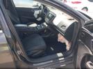 Chrysler 200 Limited Image 9