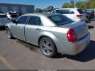 Chrysler 300c Image 7
