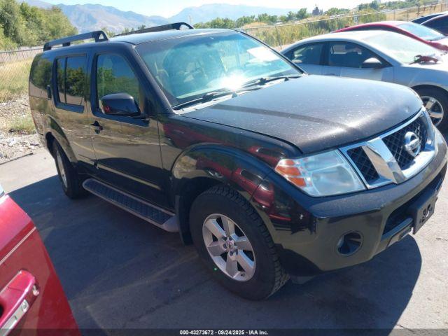 Salvage Nissan Pathfinder