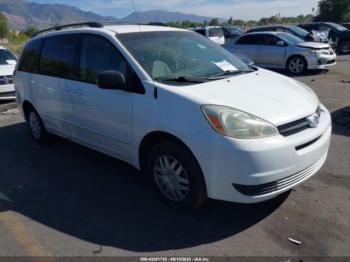  Salvage Toyota Sienna