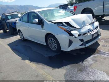  Salvage Toyota Prius