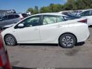 Toyota Prius Two Eco Image 13