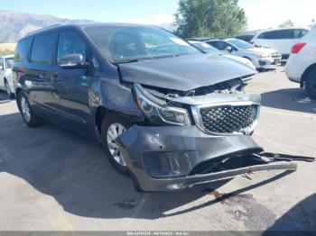  Salvage Kia Sedona