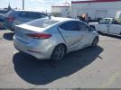 Hyundai ELANTRA Sel Image 2