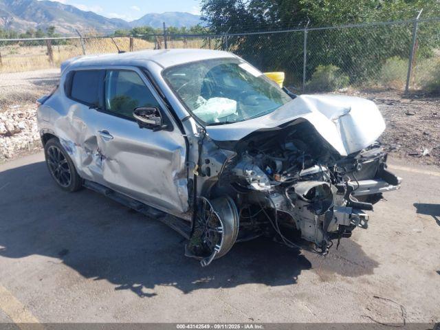  Salvage Nissan JUKE
