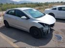 Hyundai ELANTRA Image 1
