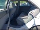Toyota Camry Le Image 3