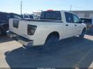 Nissan Titan Se Image 13
