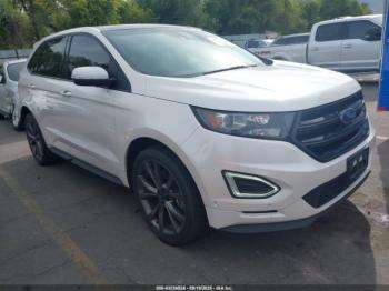  Salvage Ford Edge