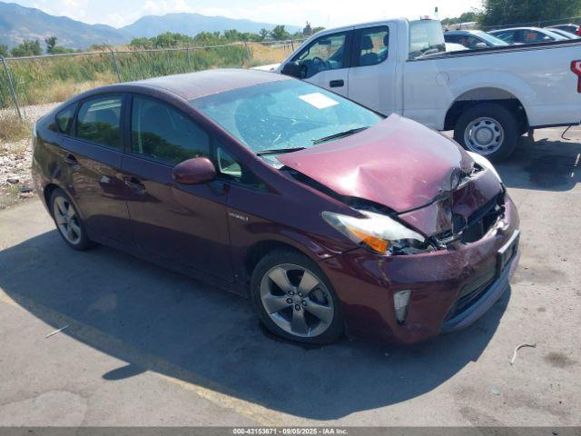  Salvage Toyota Prius
