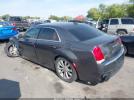 Chrysler 300 Limited Image 6