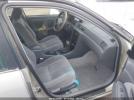Toyota Camry Le Image 6