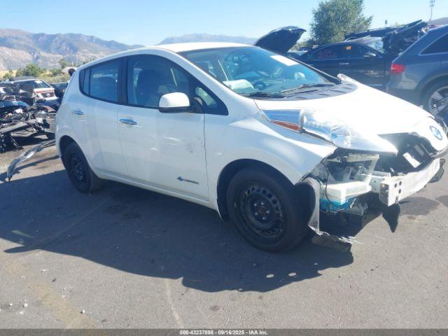  Salvage Nissan LEAF