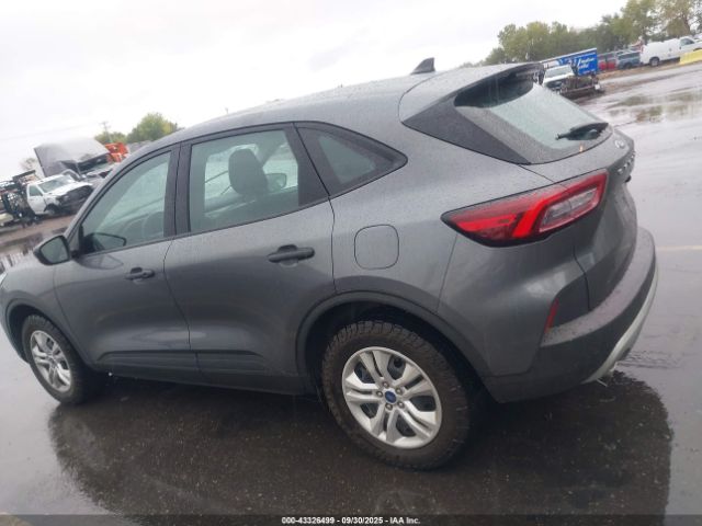 Ford Escape Image 10